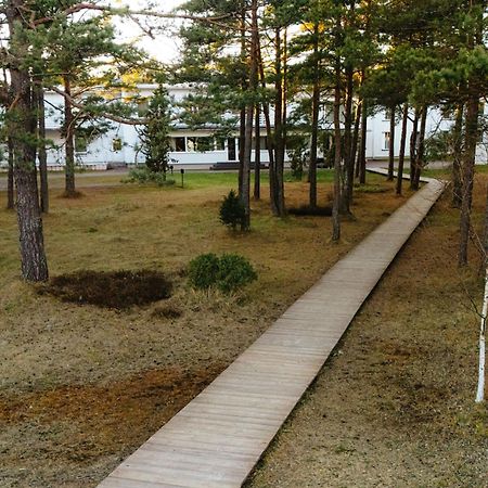 Saaremaa Rannahotell ' Beach Hotel Мяндьяла Экстерьер фото