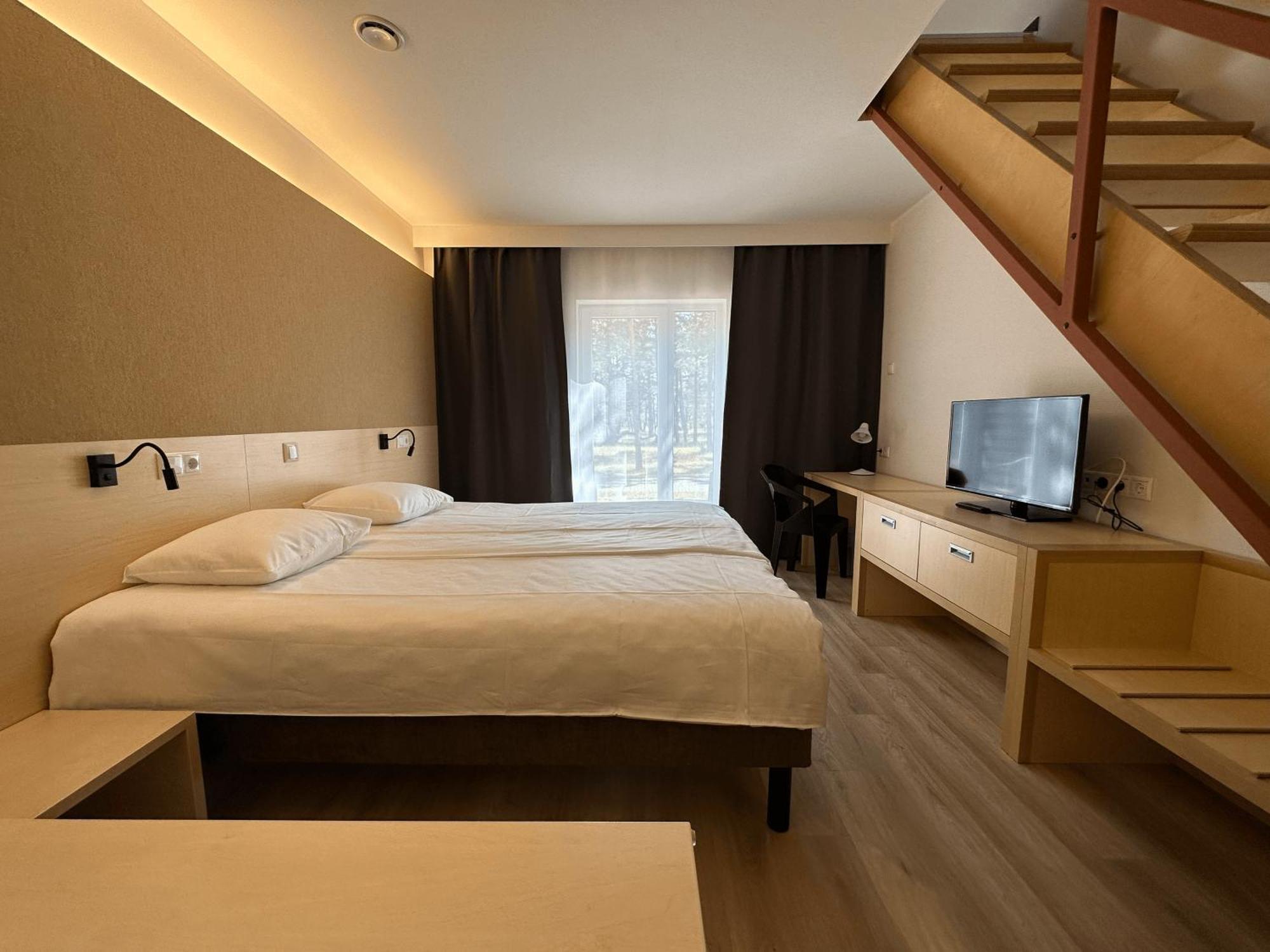 Saaremaa Rannahotell ' Beach Hotel Мяндьяла Экстерьер фото