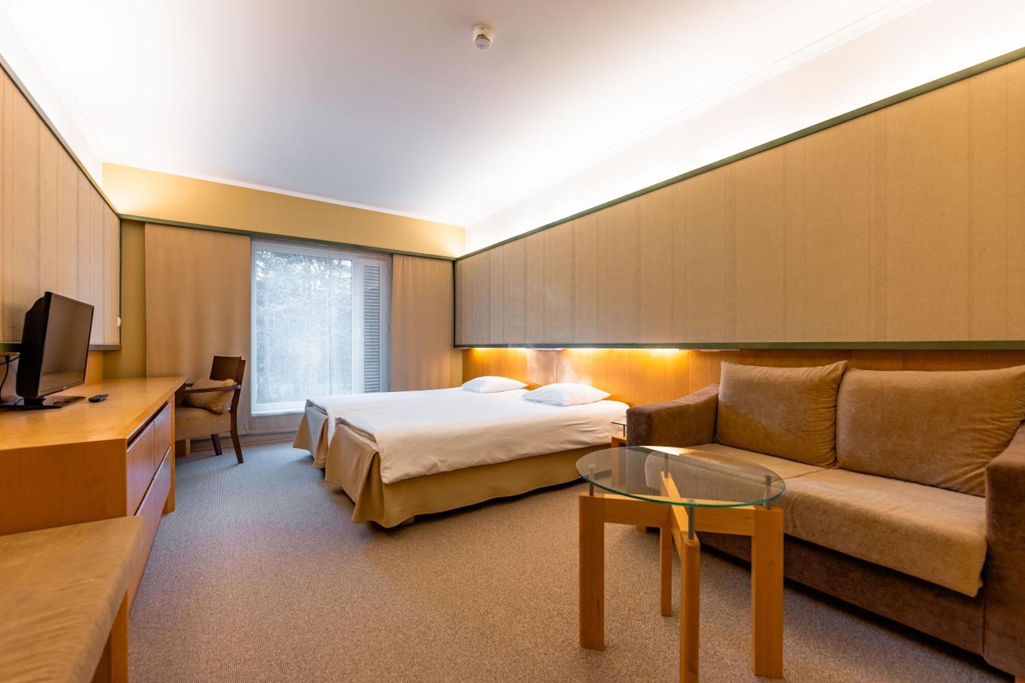 Saaremaa Rannahotell ' Beach Hotel Мяндьяла Экстерьер фото