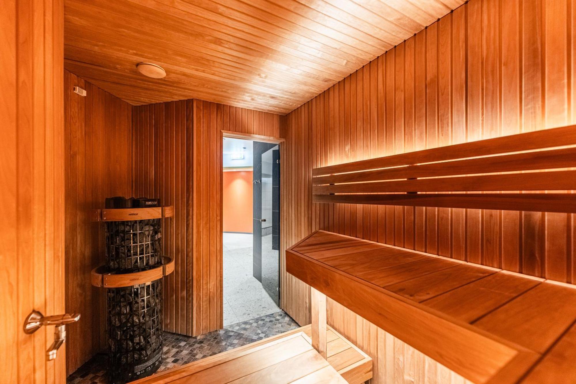 Saaremaa Rannahotell ' Beach Hotel Мяндьяла Экстерьер фото