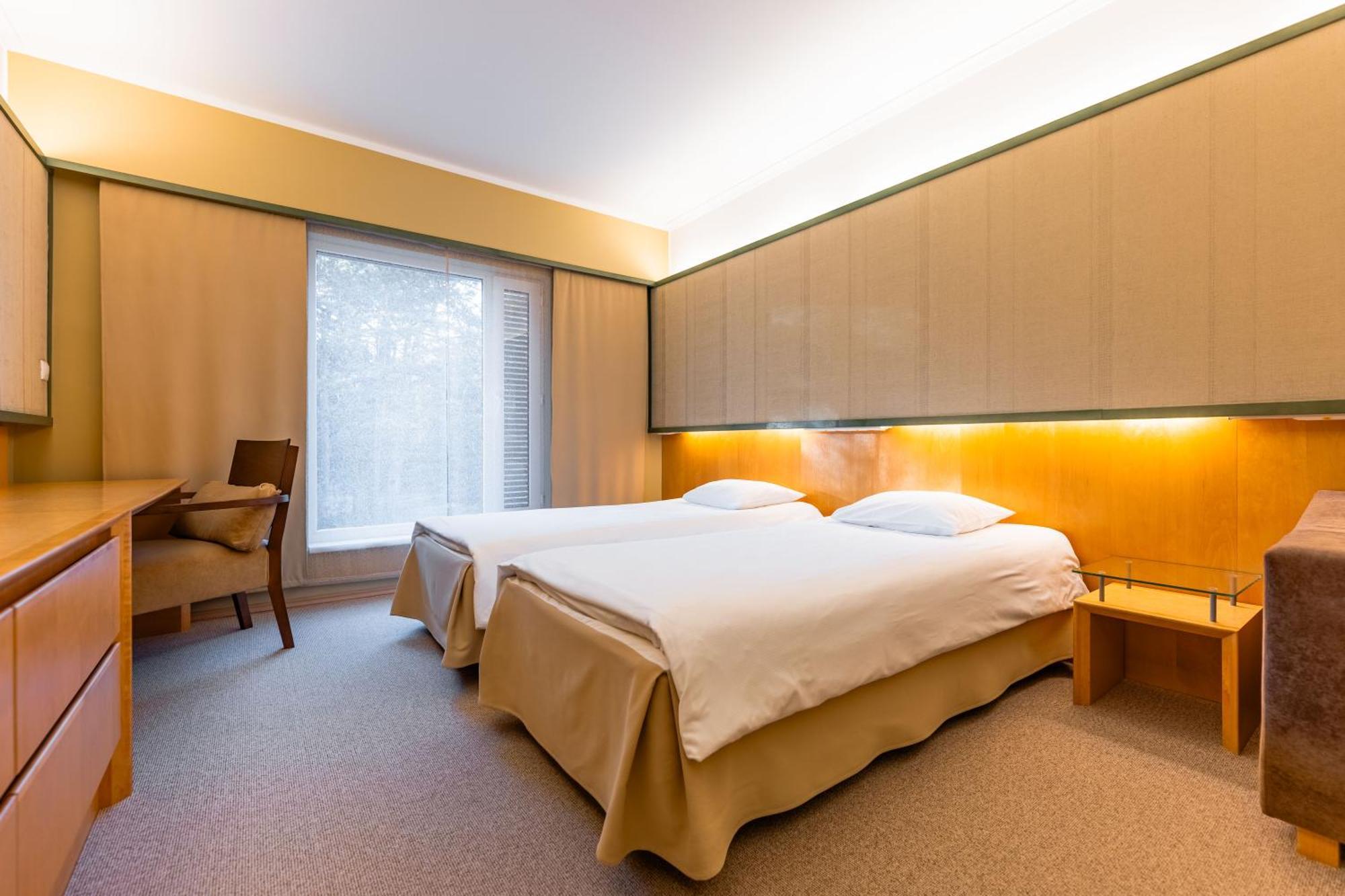 Saaremaa Rannahotell ' Beach Hotel Мяндьяла Экстерьер фото