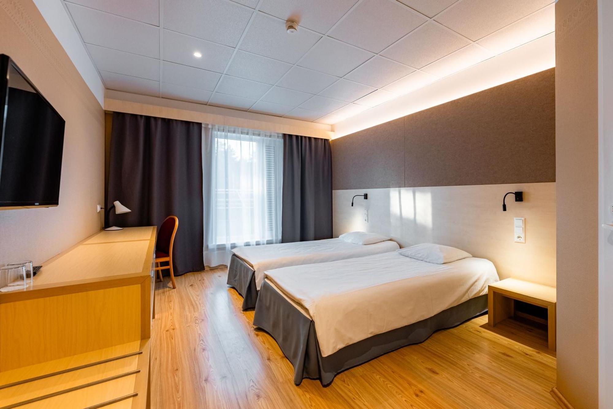 Saaremaa Rannahotell ' Beach Hotel Мяндьяла Экстерьер фото